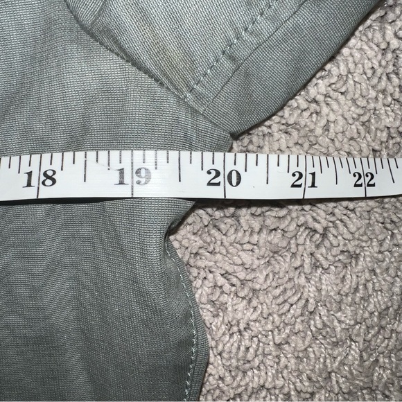 Women’s Banana Republic Army Green Utility Jacket Size Med Pockets Buttons - Picture 5 of 6